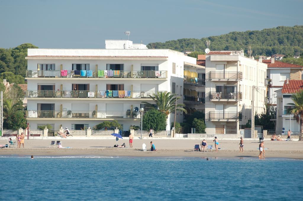 Villa Service - Apartamentos Aransol 埃勒凡达尔 外观 照片